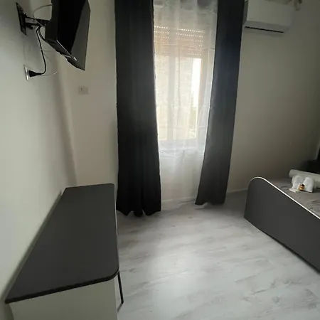 Apartament Tommy House